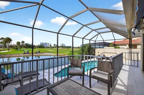 2323 Harbour Oaks Drive Longboat Key FL 34228