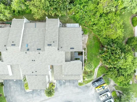 5377 Vineland Road Orlando FL 32811
