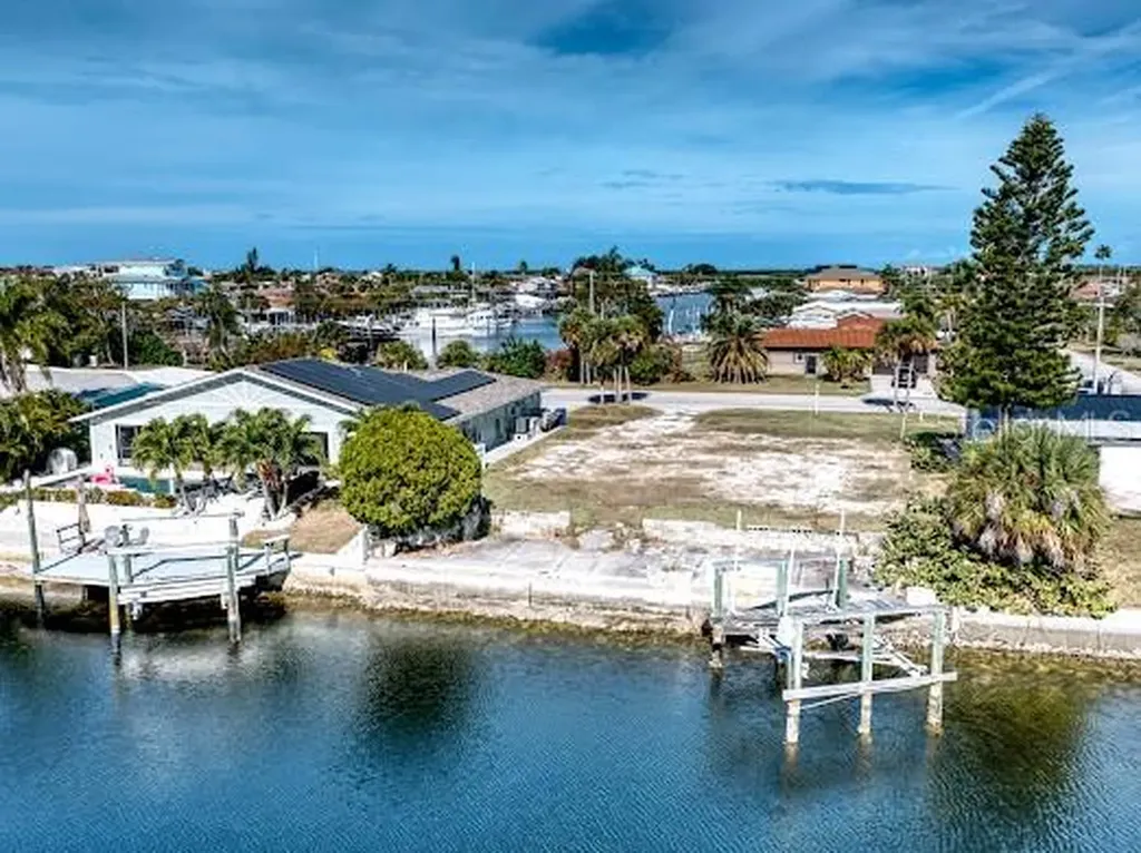 3532 Floramar Terrace New Port Richey FL 34652