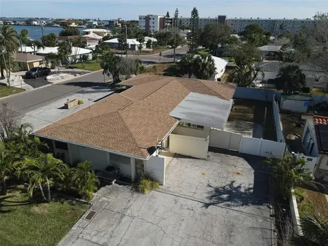 130 60th Avenue St Pete Beach FL 33706