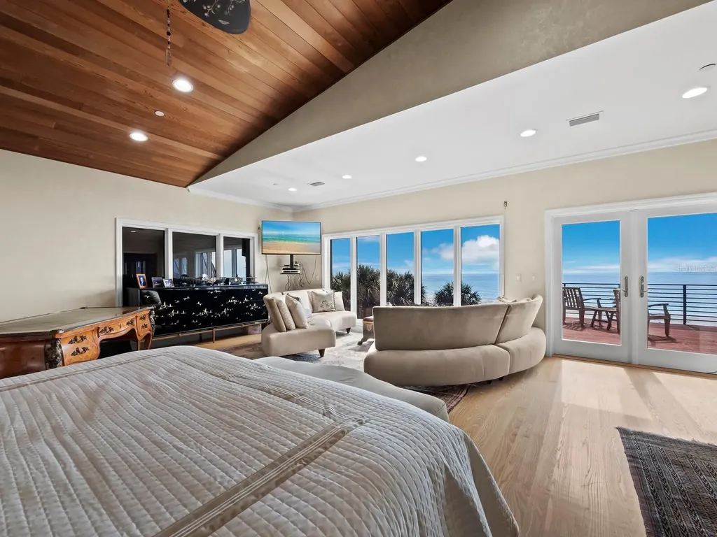 6685 Gulf Of Mexico Drive Longboat Key FL 34228
