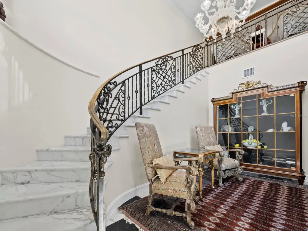6685 Gulf Of Mexico Drive Longboat Key FL 34228