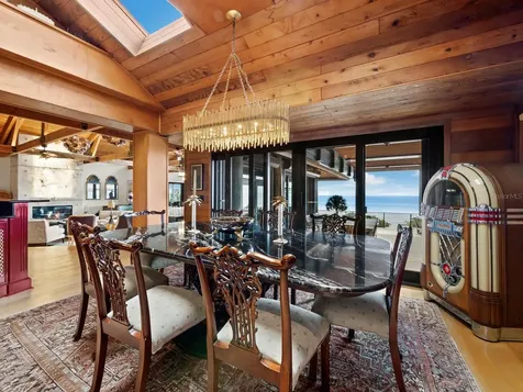 6685 Gulf Of Mexico Drive Longboat Key FL 34228