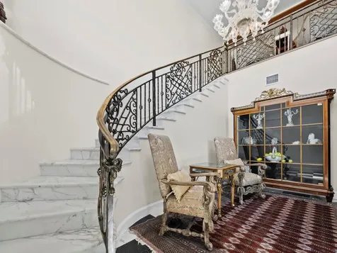 6685 Gulf Of Mexico Drive Longboat Key FL 34228