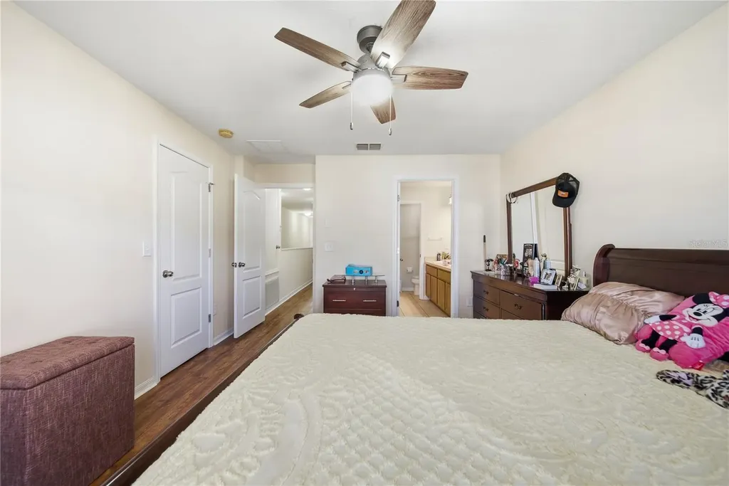 31155 Flannery Court Wesley Chapel FL 33543