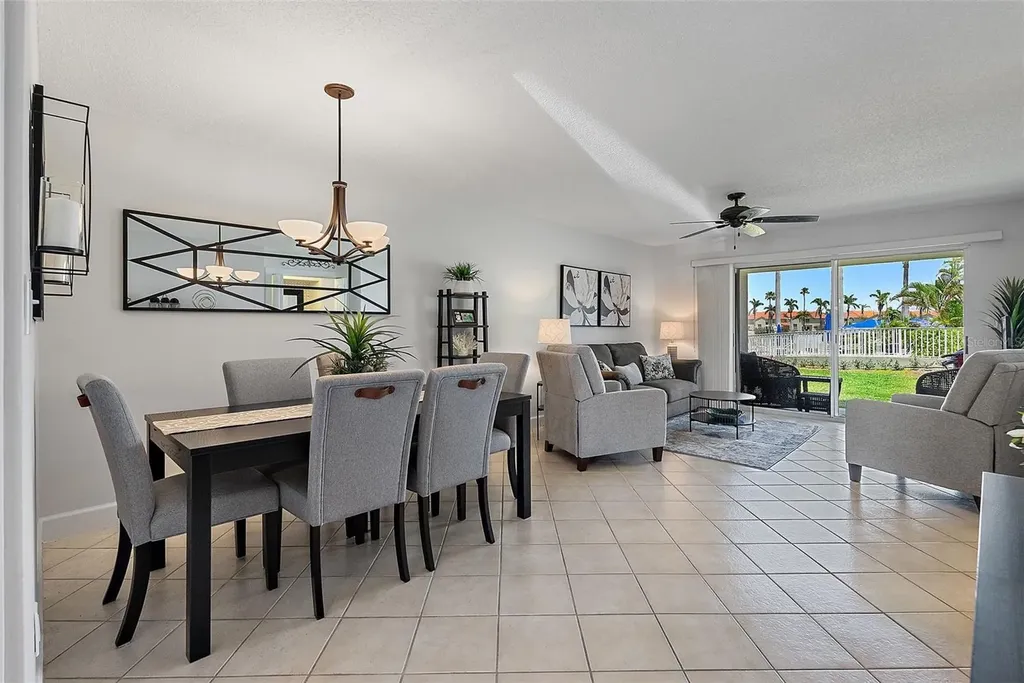 6100 Bahia Del Mar Circle St Petersburg FL 33715
