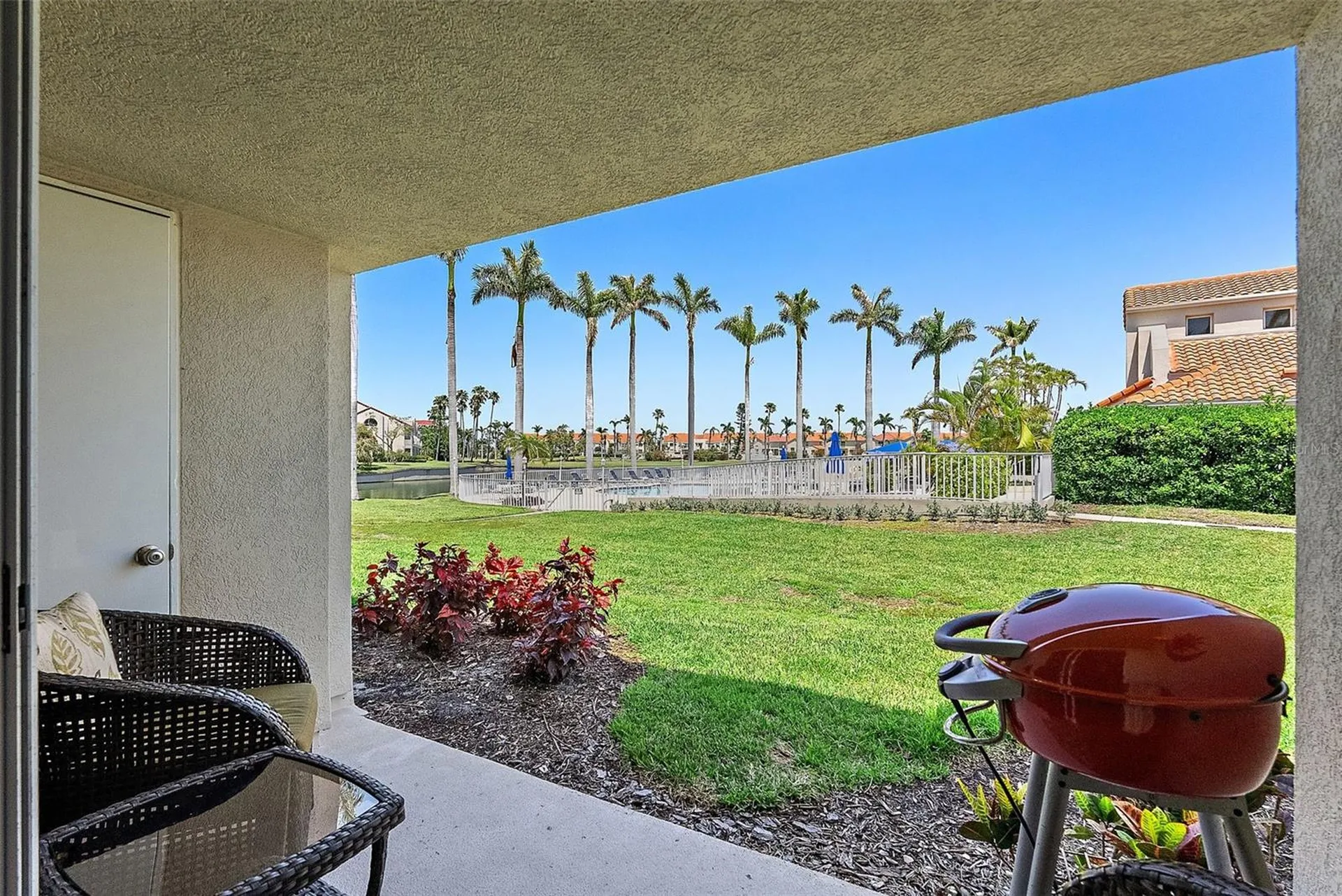 6100 Bahia Del Mar Circle St Petersburg FL 33715