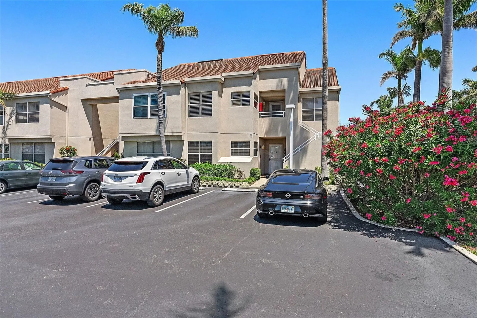 6100 Bahia Del Mar Circle St Petersburg FL 33715