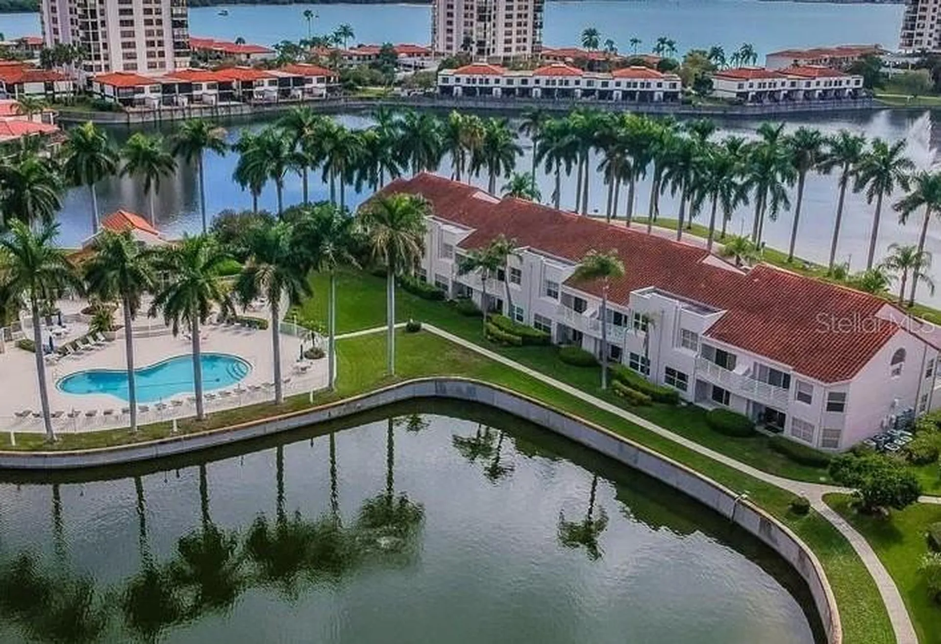 6100 Bahia Del Mar Circle St Petersburg FL 33715
