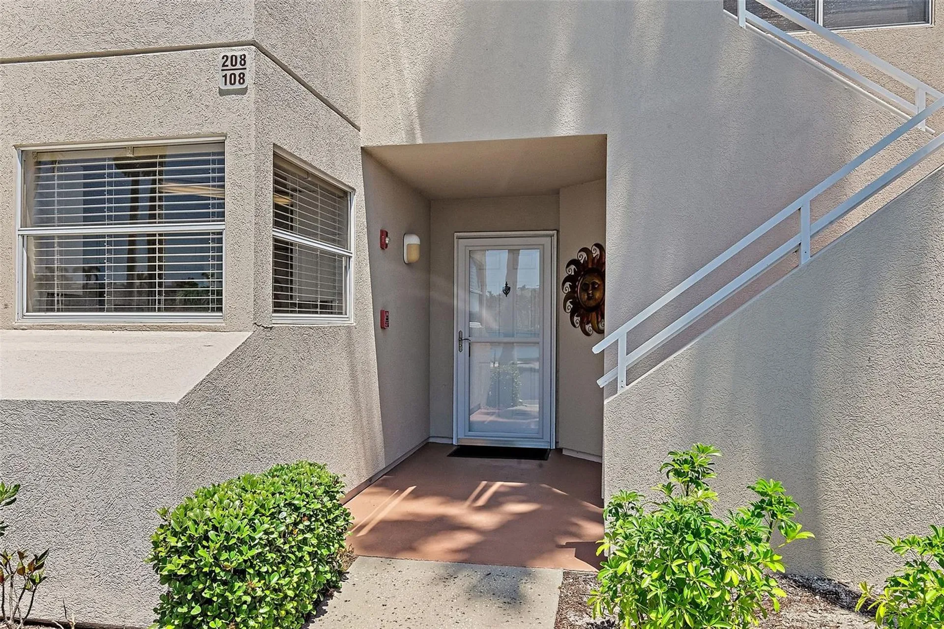 6100 Bahia Del Mar Circle St Petersburg FL 33715