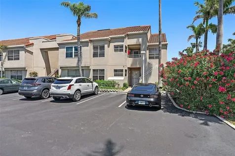 6100 Bahia Del Mar Circle St Petersburg FL 33715