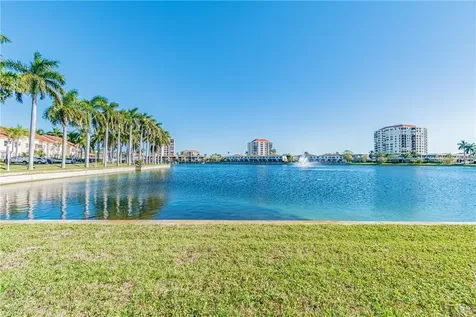 6100 Bahia Del Mar Circle St Petersburg FL 33715