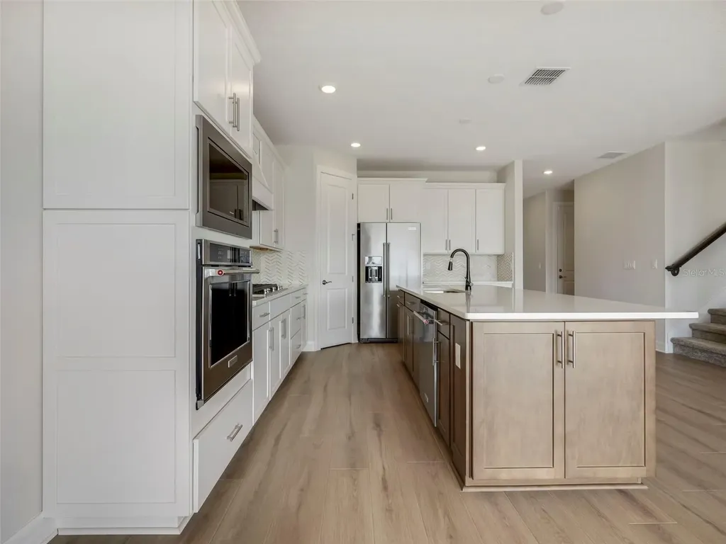 15319 Soaring Bluff Drive Montverde FL 34756