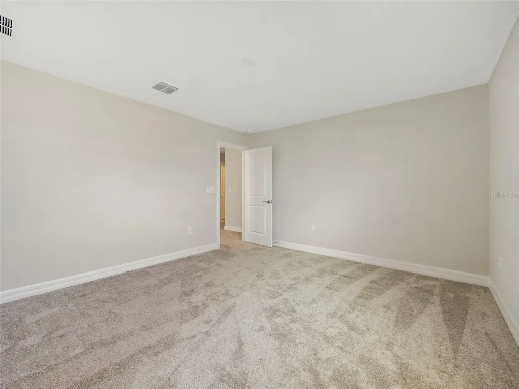 15319 Soaring Bluff Drive Montverde FL 34756