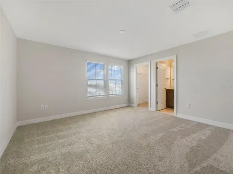 15319 Soaring Bluff Drive Montverde FL 34756