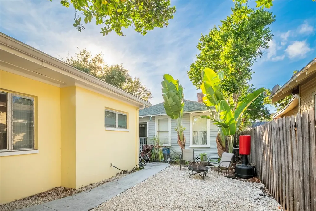 720 - 724 7th Street N St Petersburg FL 33701