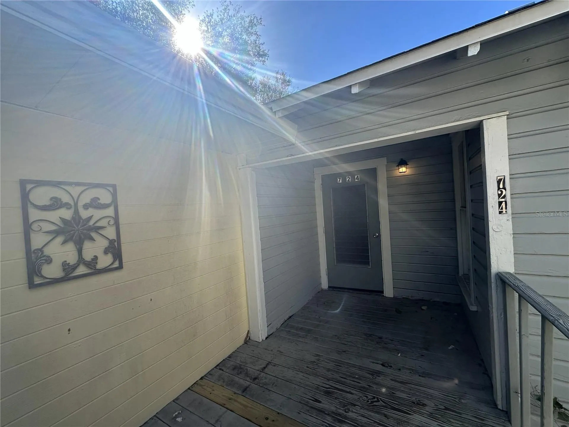 720 - 724 7th Street N St Petersburg FL 33701