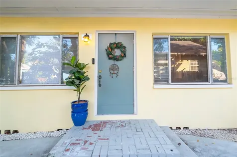 720 - 724 7th Street N St Petersburg FL 33701