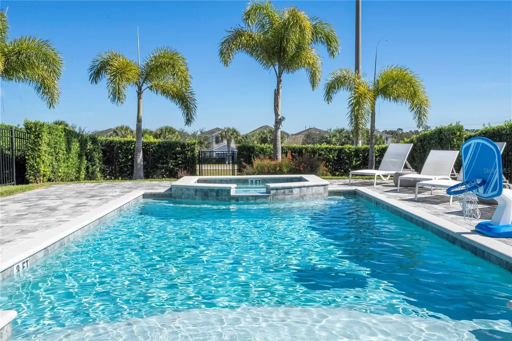 412 Southfield Street Kissimmee FL 34747