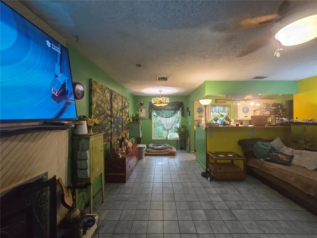 940 W Minnesota Avenue Orange City FL 32763