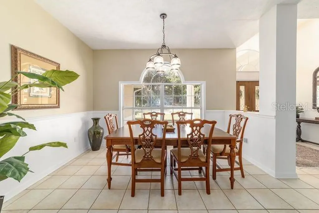 4893 SW 4th Circle Ocala FL 34471