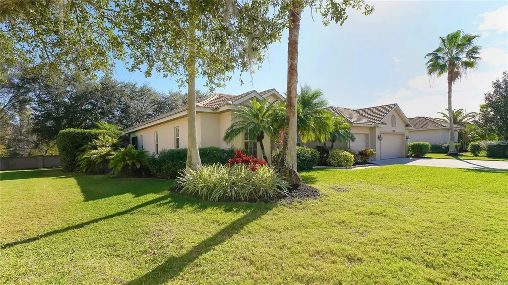 13046 Peregrin Circle Bradenton FL 34212