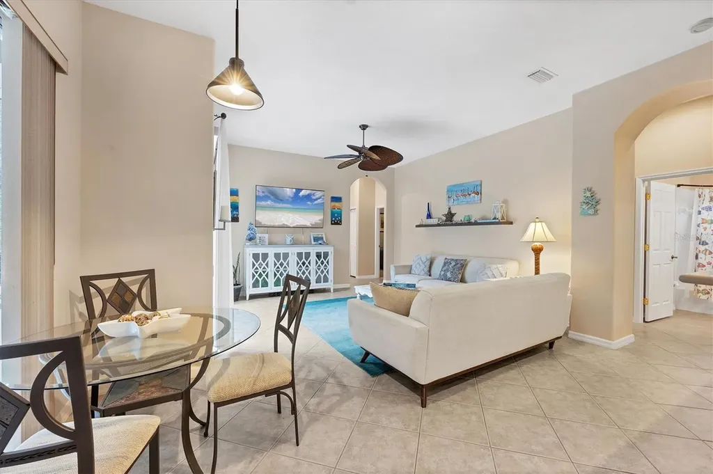 13046 Peregrin Circle Bradenton FL 34212