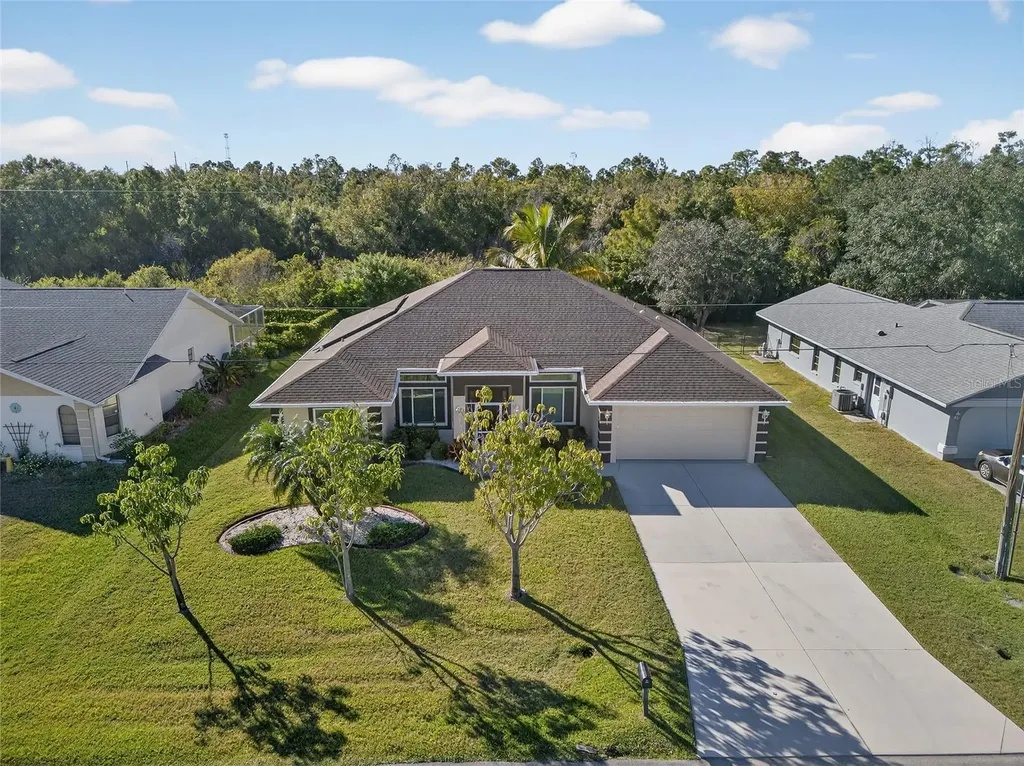 25900 Aysen Drive Punta Gorda FL 33983