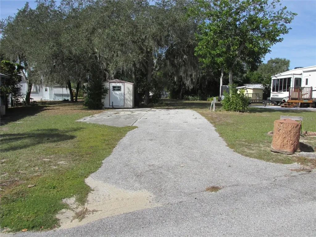 5 Blue Quill Circle Lake Wales FL 33898