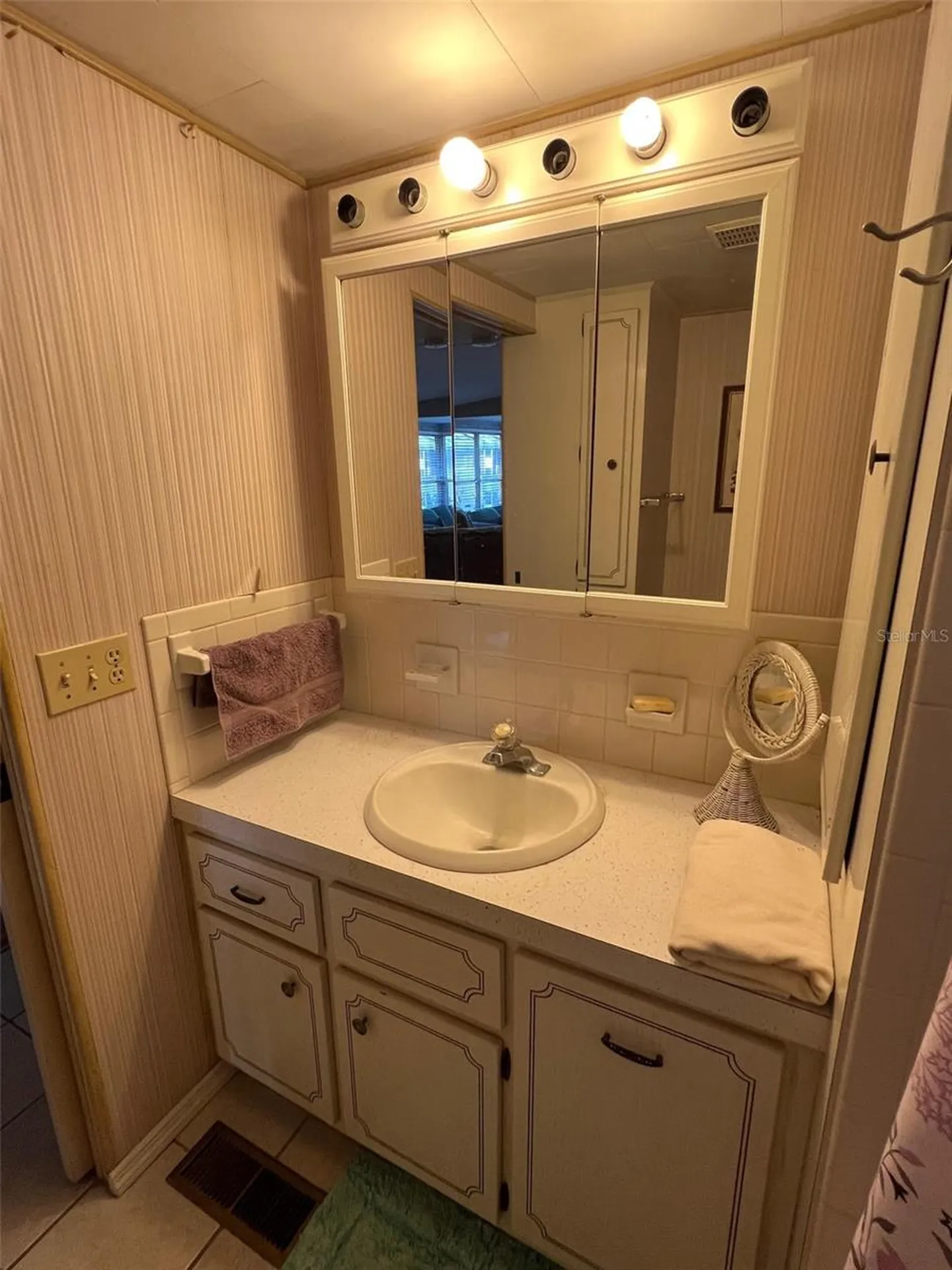 29250 Us Highway 19 N Clearwater FL 33761