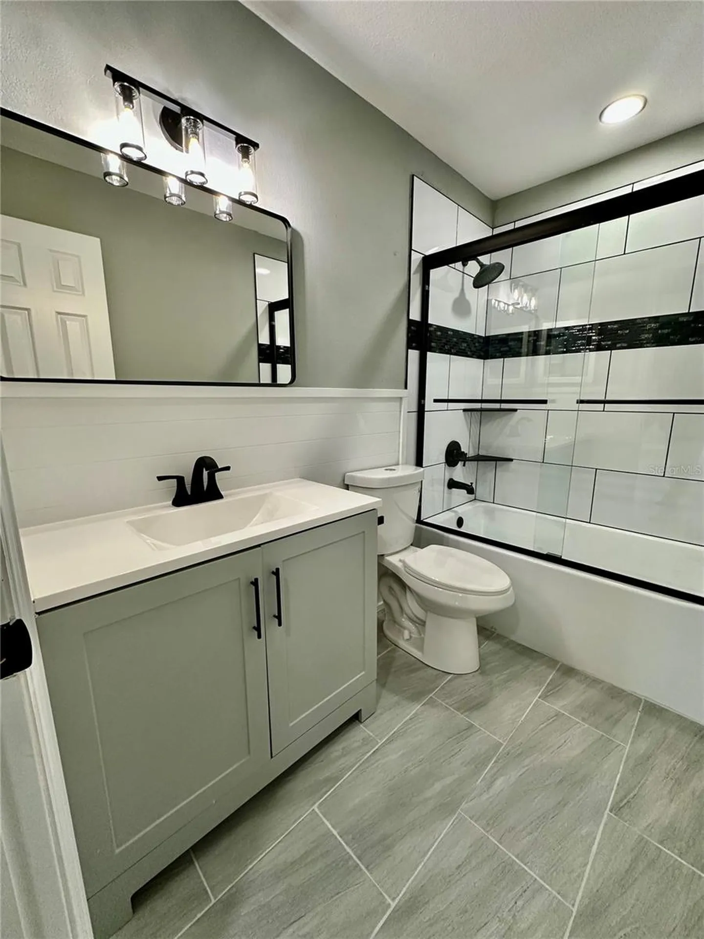 460 Base Avenue Venice FL 34285