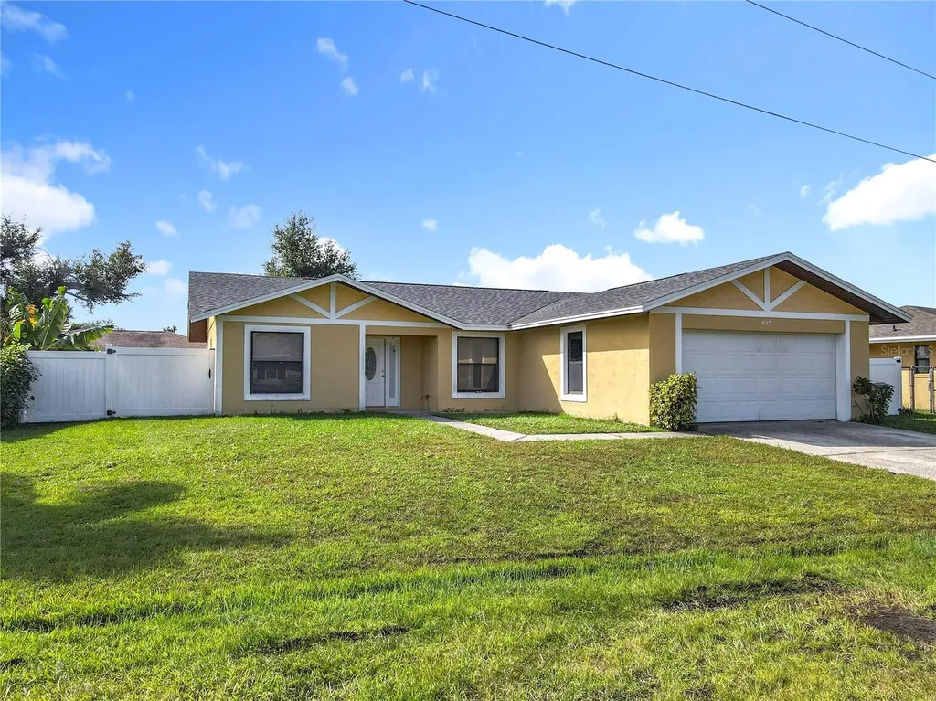 635 Fresno Court Kissimmee FL 34758