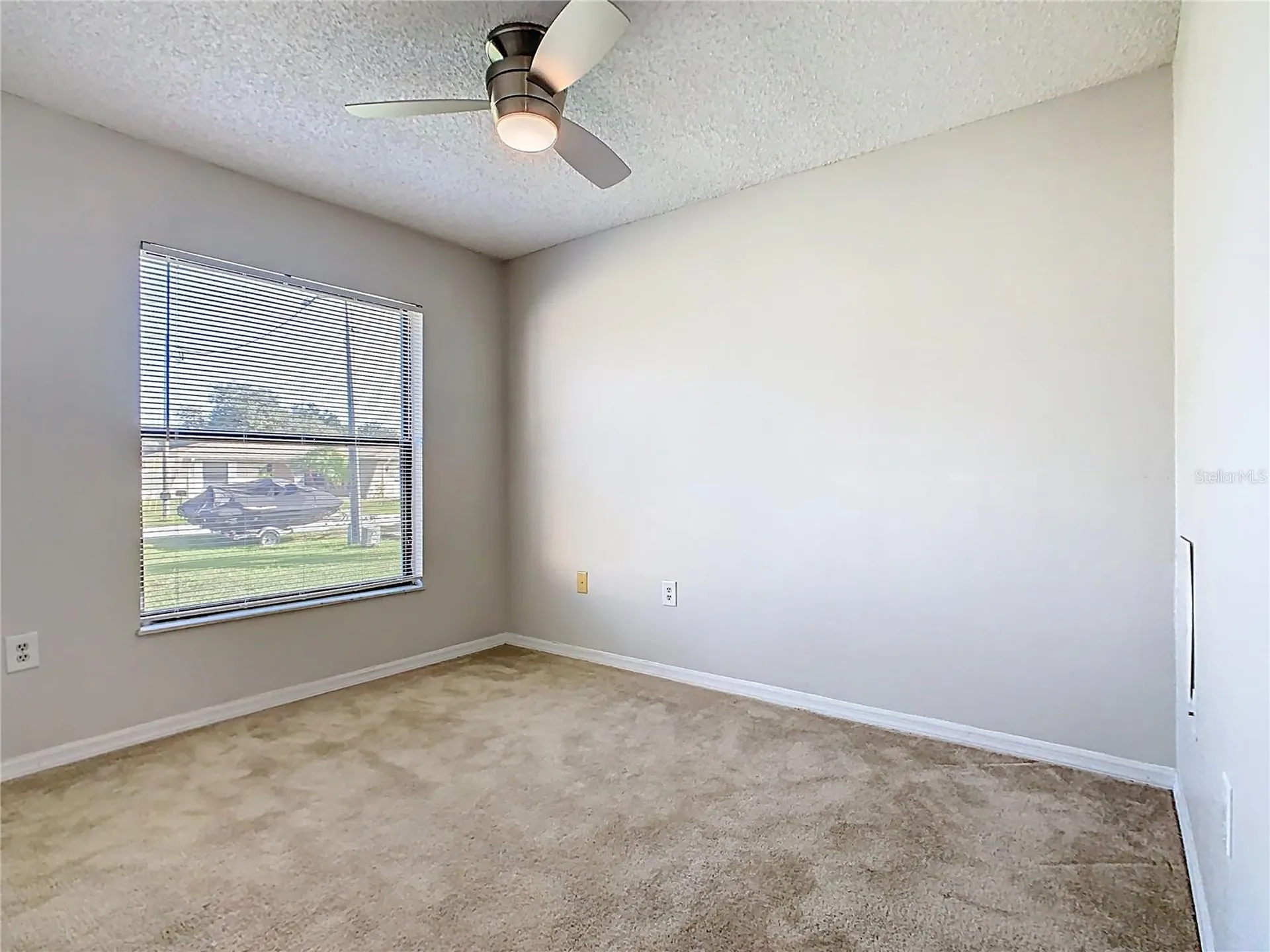 635 Fresno Court Kissimmee FL 34758