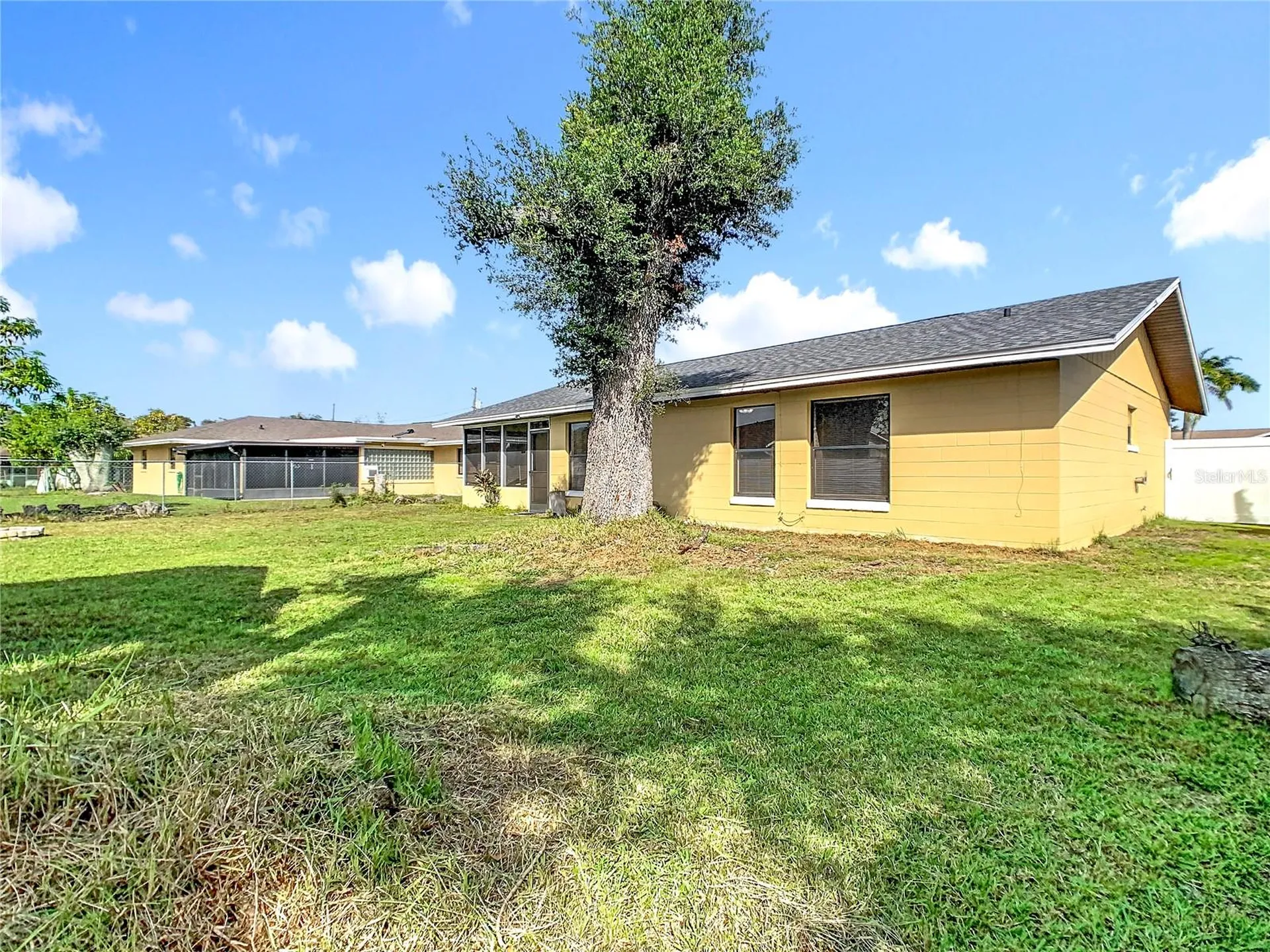 635 Fresno Court Kissimmee FL 34758