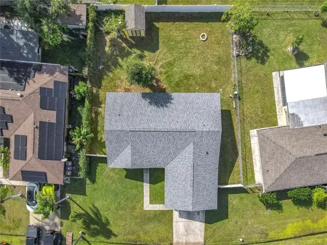 635 Fresno Court Kissimmee FL 34758