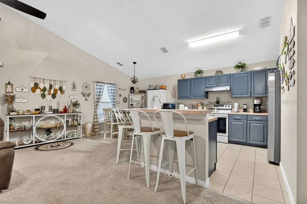 4806 Cumbrian Lakes Drive Kissimmee FL 34746