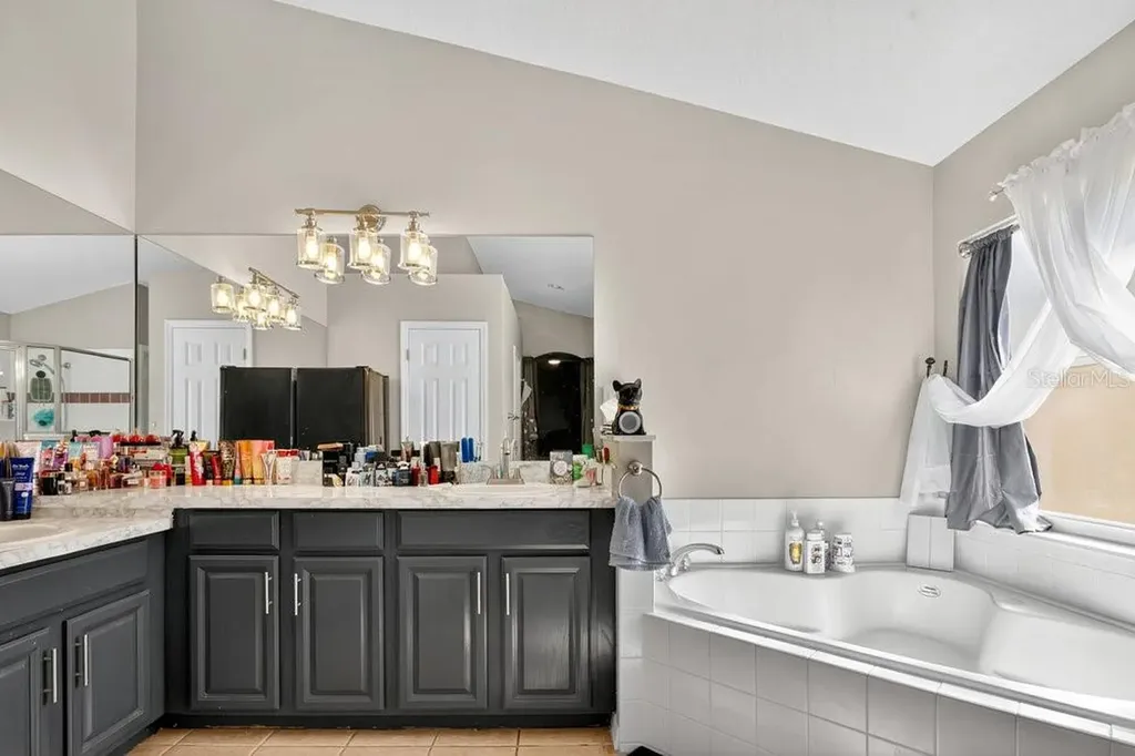 4806 Cumbrian Lakes Drive Kissimmee FL 34746