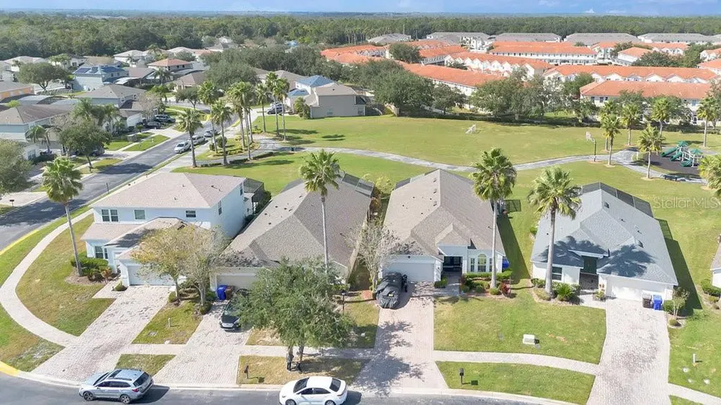 4806 Cumbrian Lakes Drive Kissimmee FL 34746