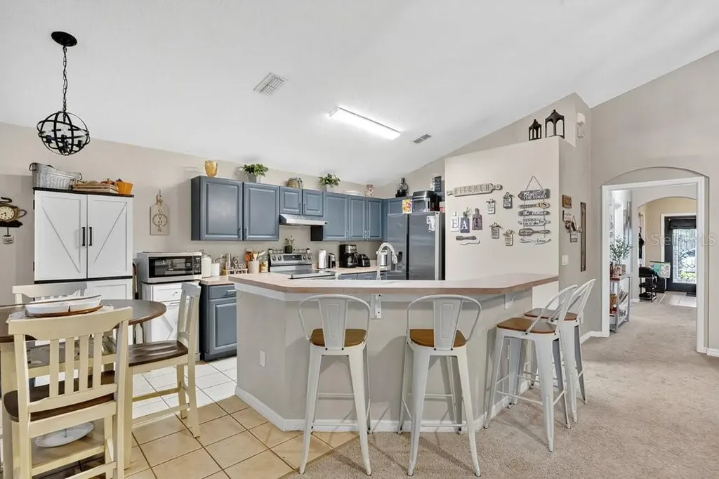 4806 Cumbrian Lakes Drive Kissimmee FL 34746