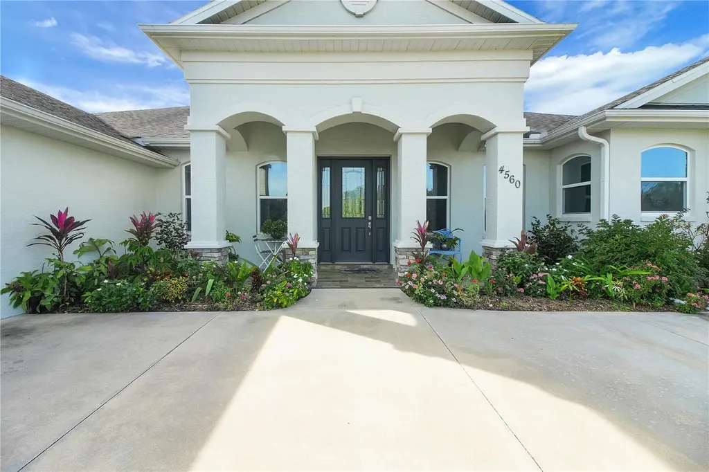 4560 Highcrest View Lady Lake FL 32159