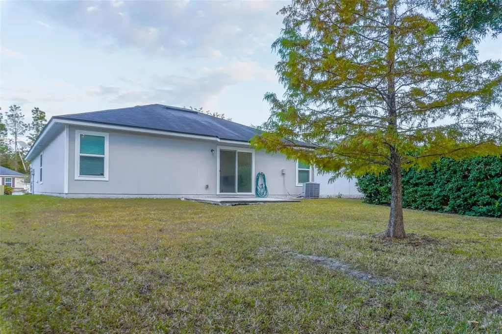 241 N Aberdeenshire Drive St Johns FL 32259
