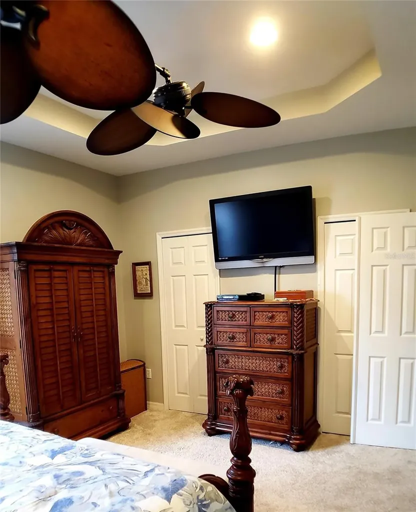 5662 Whitehead Street Bradenton FL 34203