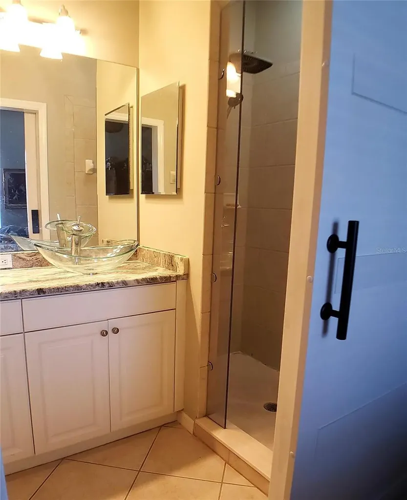 5662 Whitehead Street Bradenton FL 34203