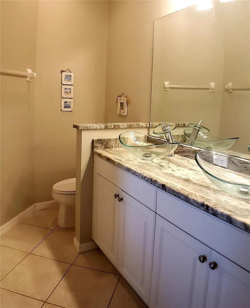 5662 Whitehead Street Bradenton FL 34203