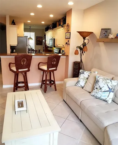 5662 Whitehead Street Bradenton FL 34203