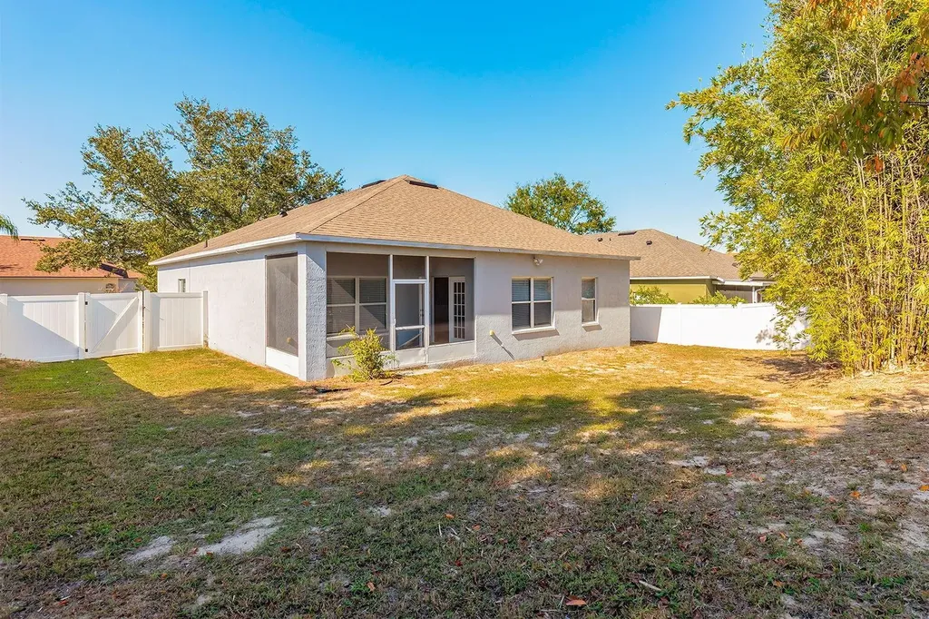 5255 Shale Ridge Trail Orlando FL 32818