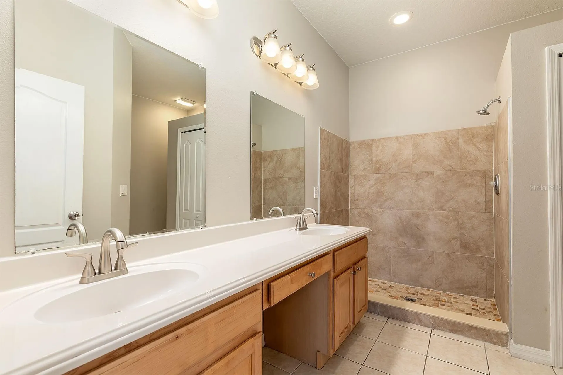 5255 Shale Ridge Trail Orlando FL 32818