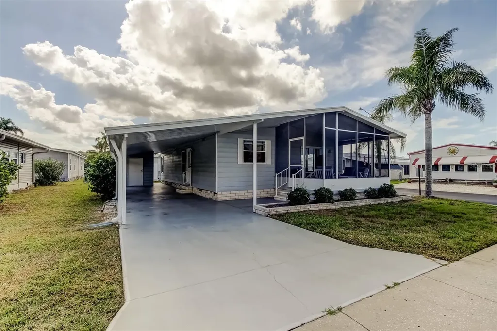 39820 Us Highway 19 N Tarpon Springs FL 34689