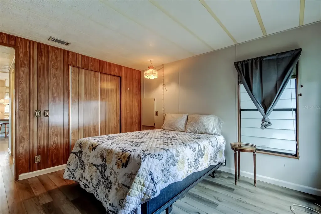 39820 Us Highway 19 N Tarpon Springs FL 34689