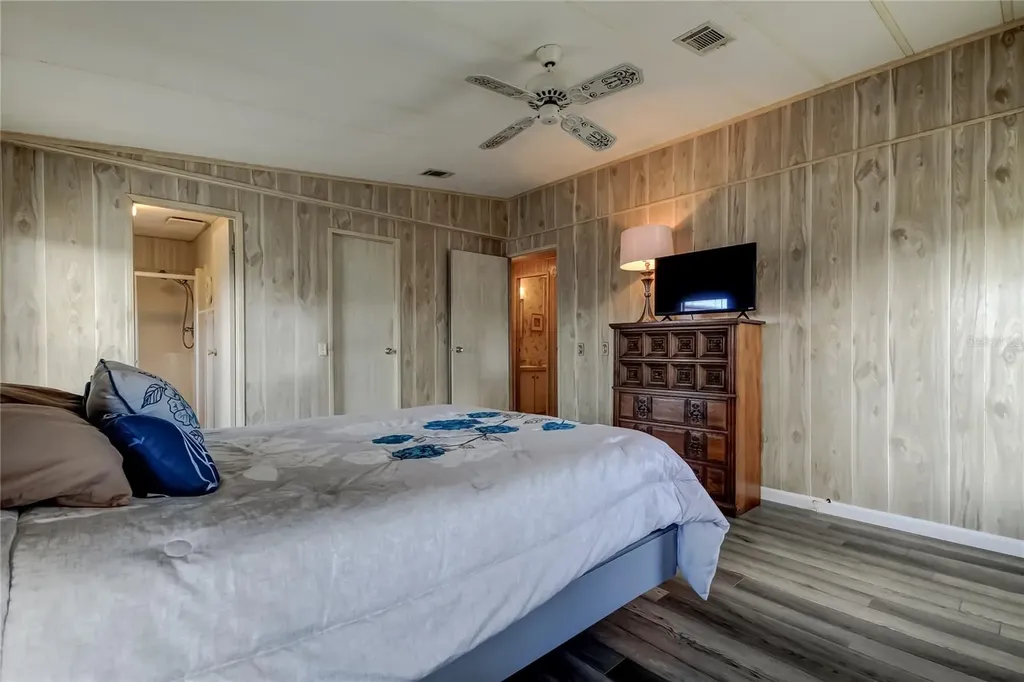 39820 Us Highway 19 N Tarpon Springs FL 34689